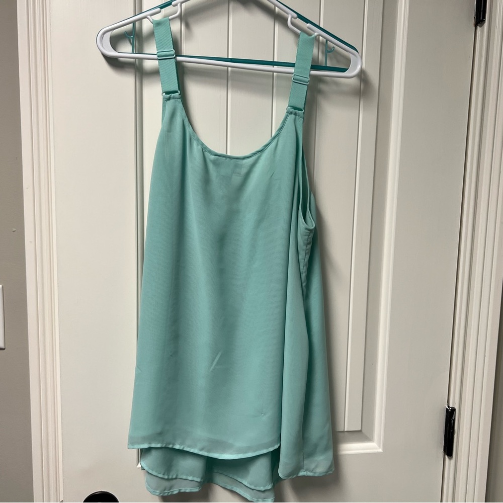 Mint green blouse tank - Picture 7 of 8
